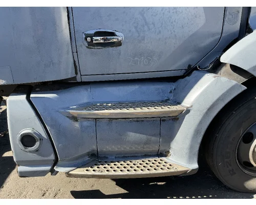KENWORTH T680 Side Fairing