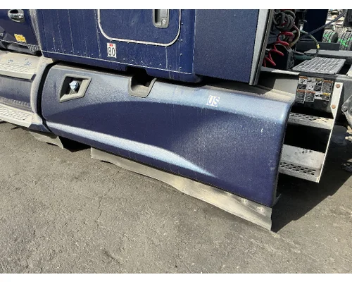 KENWORTH T680 Side Fairing