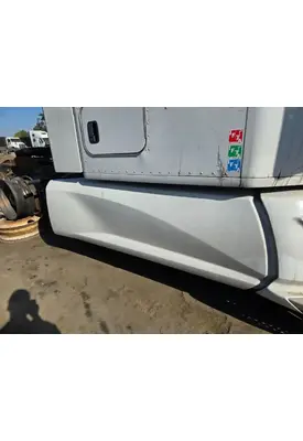 KENWORTH T680 Side Fairing