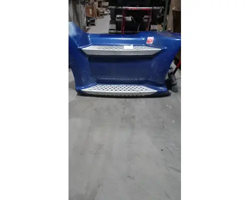 KENWORTH T680 Skirt