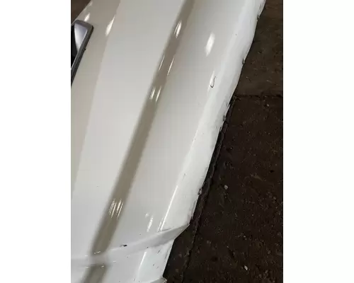 KENWORTH T680 Skirt