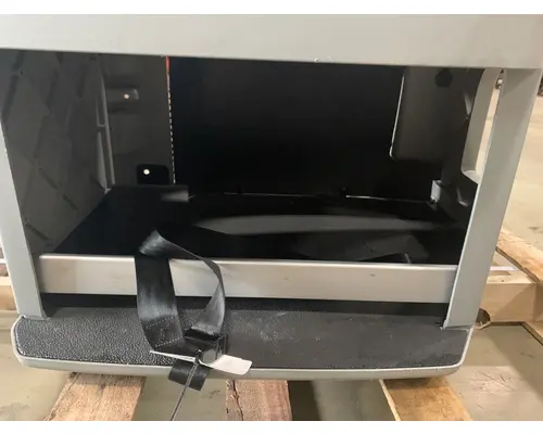 KENWORTH T680 Sleeper