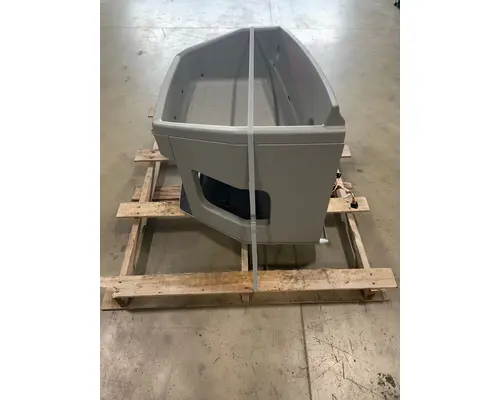 KENWORTH T680 Sleeper