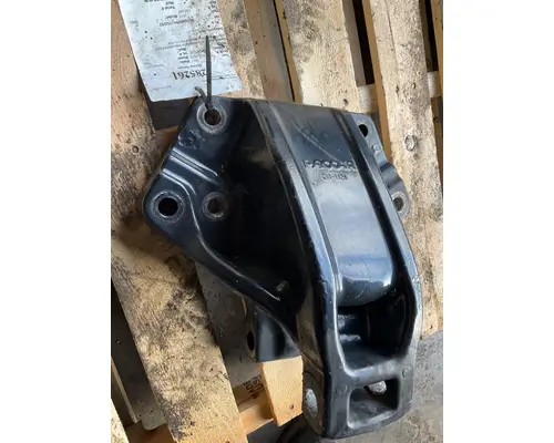 KENWORTH T680 Spring Hanger