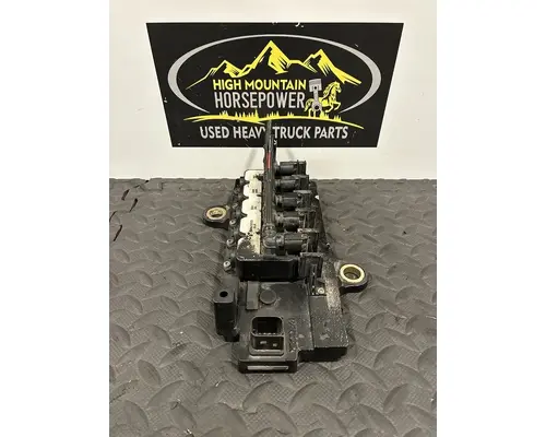 KENWORTH T680 Starter Solenoid