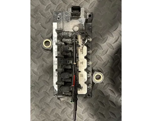 KENWORTH T680 Starter Solenoid