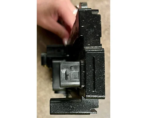 KENWORTH T680 Starter Solenoid
