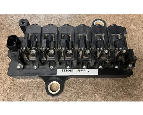 KENWORTH T680 Starter Solenoid