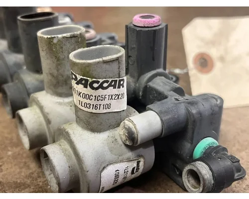 KENWORTH T680 Starter Solenoid