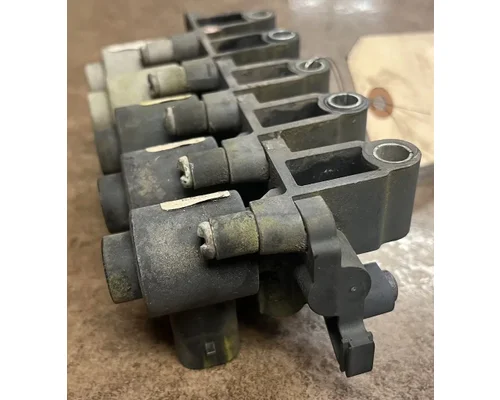 KENWORTH T680 Starter Solenoid