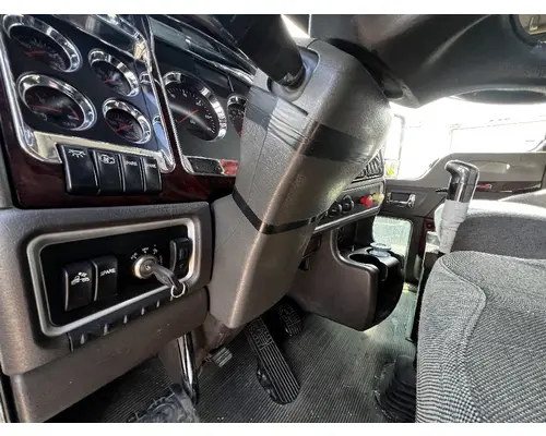 KENWORTH T680 Steering Column