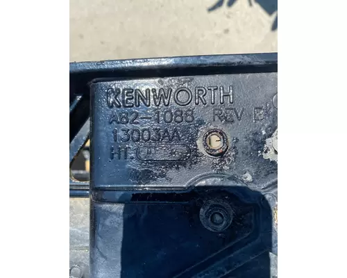 KENWORTH T680 Step