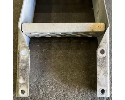 KENWORTH T680 Step