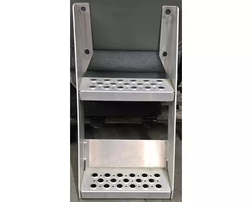 KENWORTH T680 Step