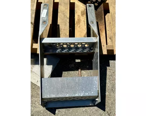 KENWORTH T680 Step