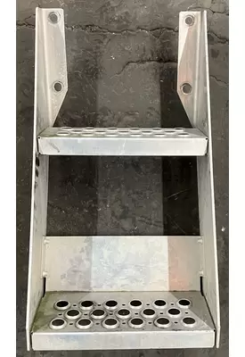 KENWORTH T680 Step