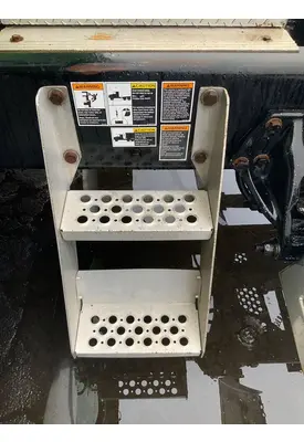 KENWORTH T680 Step