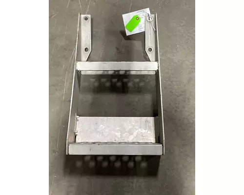 KENWORTH T680 Step
