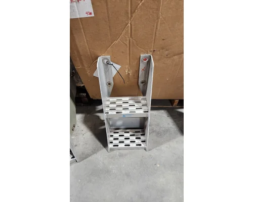 KENWORTH T680 Step