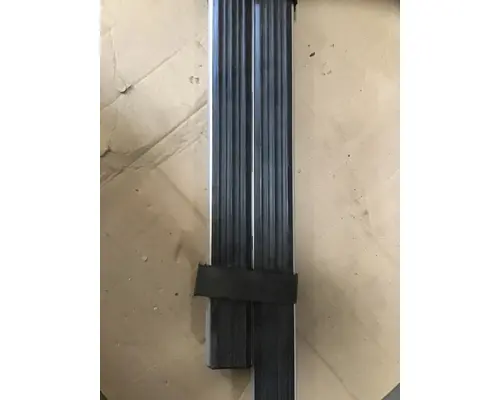 KENWORTH T680 Step