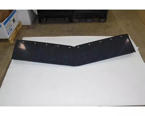 KENWORTH T680 Sun Visor (External)