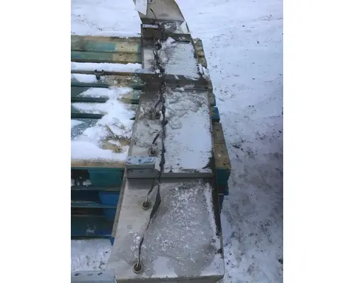 KENWORTH T680 Sun Visor (External)