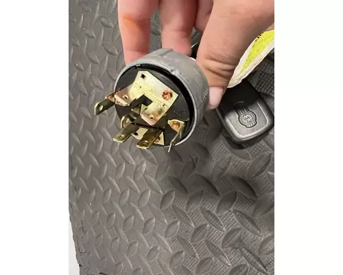 KENWORTH T680 Switch, Ignition