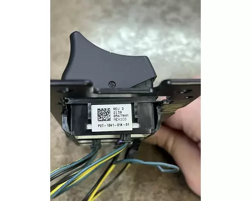 KENWORTH T680 Switch, misc 
