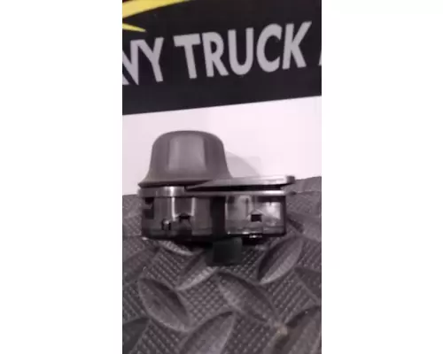 KENWORTH T680 Switch, misc 