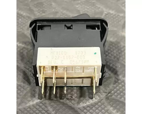 KENWORTH T680 Switch, misc 