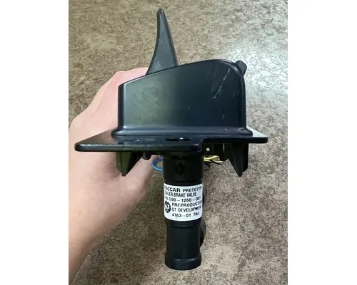 KENWORTH T680 Switch, misc 