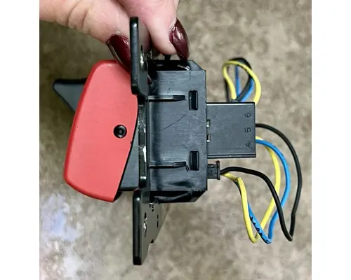 KENWORTH T680 Switch, misc 