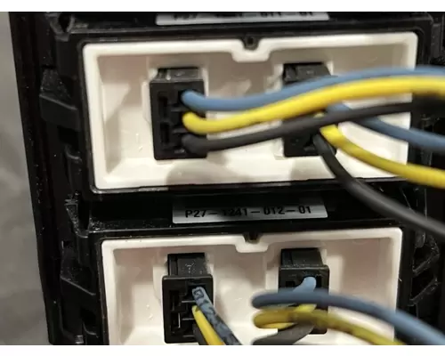 KENWORTH T680 Switch, misc 