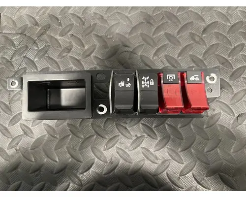 KENWORTH T680 Switch, misc 