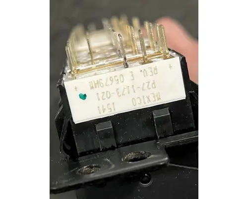 KENWORTH T680 Switch, misc 