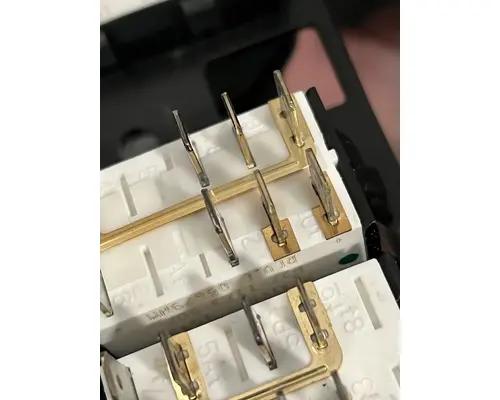 KENWORTH T680 Switch, misc 