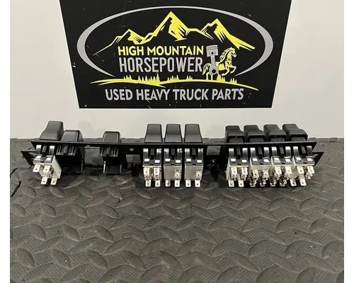KENWORTH T680 Switch, misc 
