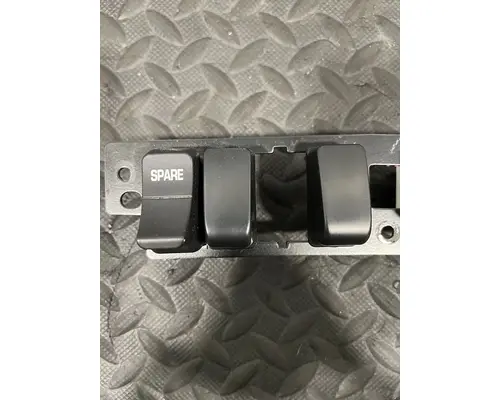 KENWORTH T680 Switch, misc 