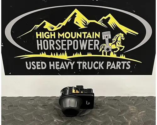 KENWORTH T680 Switch, misc 