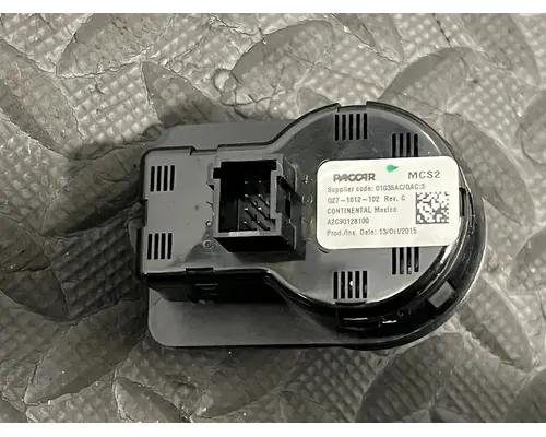 KENWORTH T680 Switch, misc 