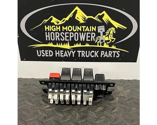 KENWORTH T680 Switch, misc 