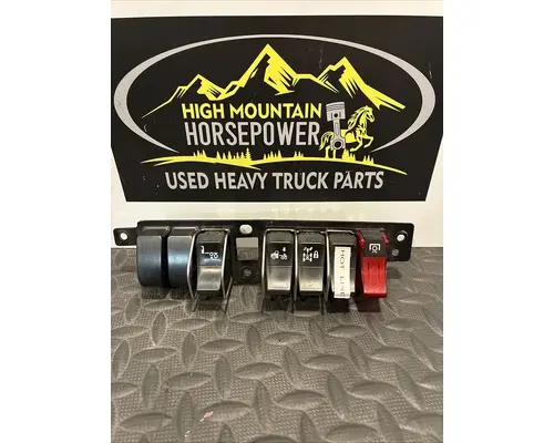 KENWORTH T680 Switch, misc 