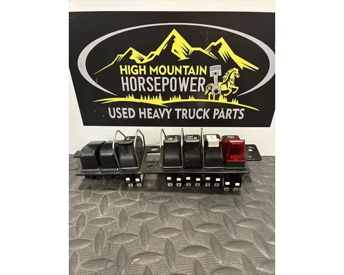 KENWORTH T680 Switch, misc 