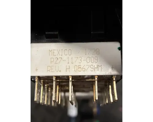 KENWORTH T680 Switch, misc 