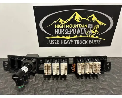 KENWORTH T680 Switch, misc 