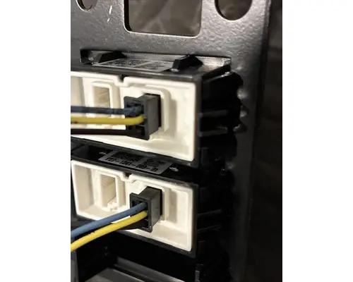 KENWORTH T680 Switch, misc 