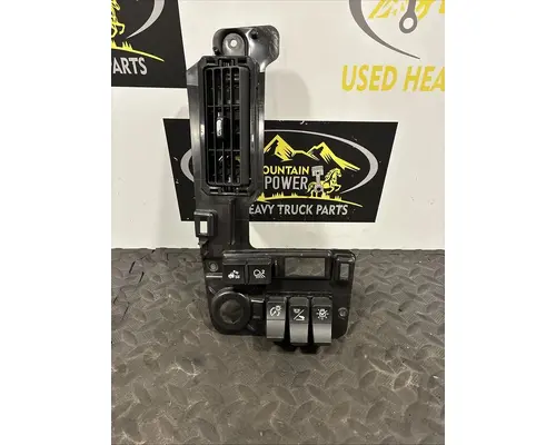 KENWORTH T680 Switch, misc 