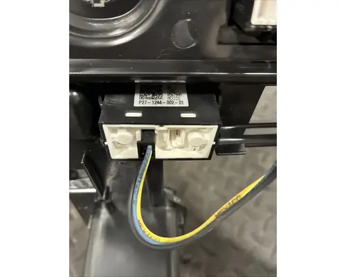 KENWORTH T680 Switch, misc 