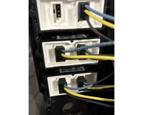 KENWORTH T680 Switch, misc 