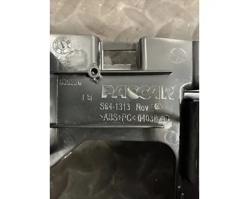KENWORTH T680 Switch, misc 
